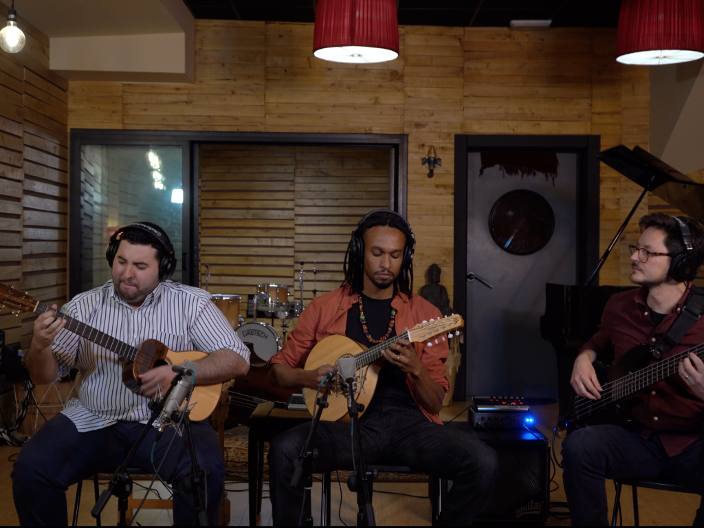 AUTANA TRIO